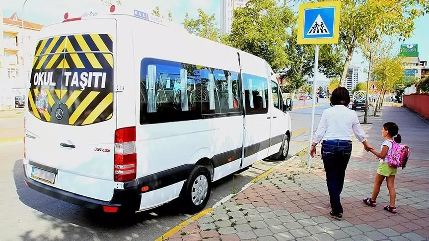 Okul Servislerine Zam!