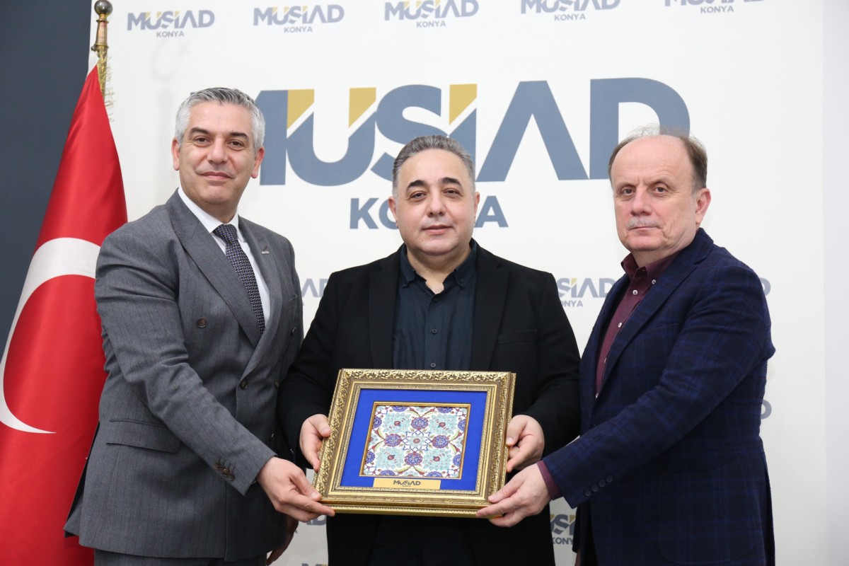 Gazeteci Yazar Zafer Şahin, MÜSİAD Konya’da Konuştu