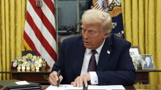 Trump Tüm Ülkelere Yüzde 10 Tarife Kararını İmzaladı