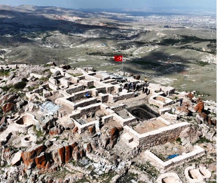 Gevale Kalesi, 2027'de Ziyarete Açılacak