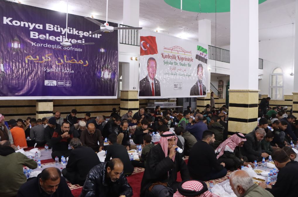 Konya Büyükşehir Suriye’nin 3 Şehrinde İftar Sofraları Kuruyor