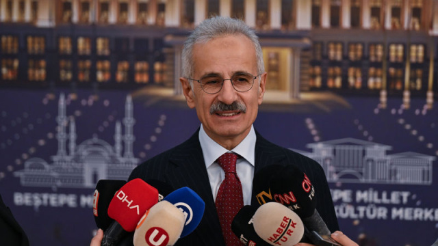 Bakan Uraloğlu: 15 Yaşından Küçük Çocuklar Sosyal Medya Hesabı Açamayacak