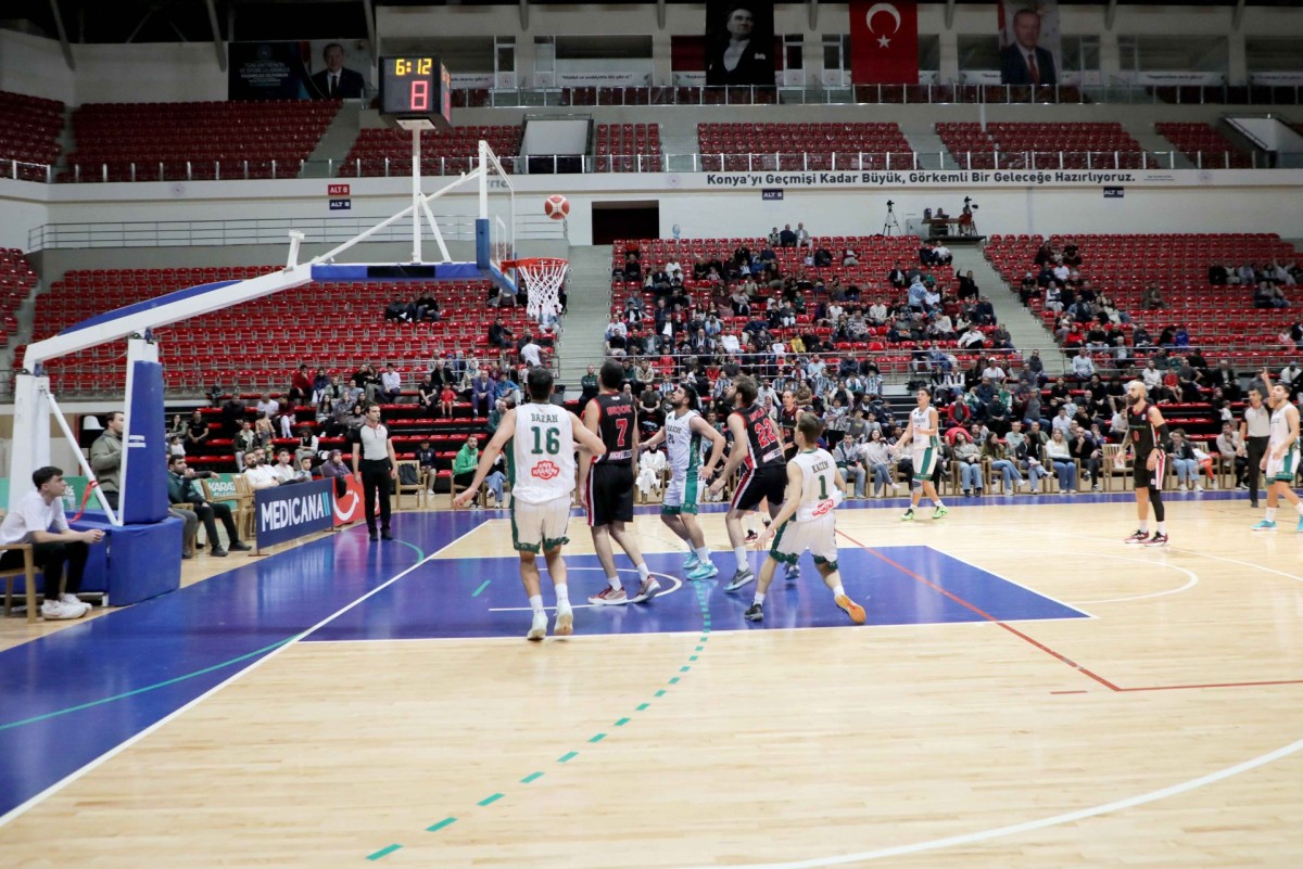 Karatay Belediyespor Basketbol A Takımı Play-Off'larda