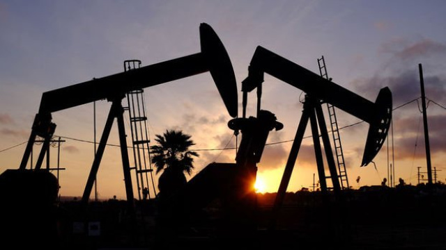 Brent Petrolün Varil Fiyatı 90 Doları Aştı