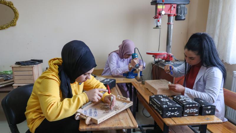 Aile Destek Merkezleri 162 Bin Kadının Hayatına Dokundu