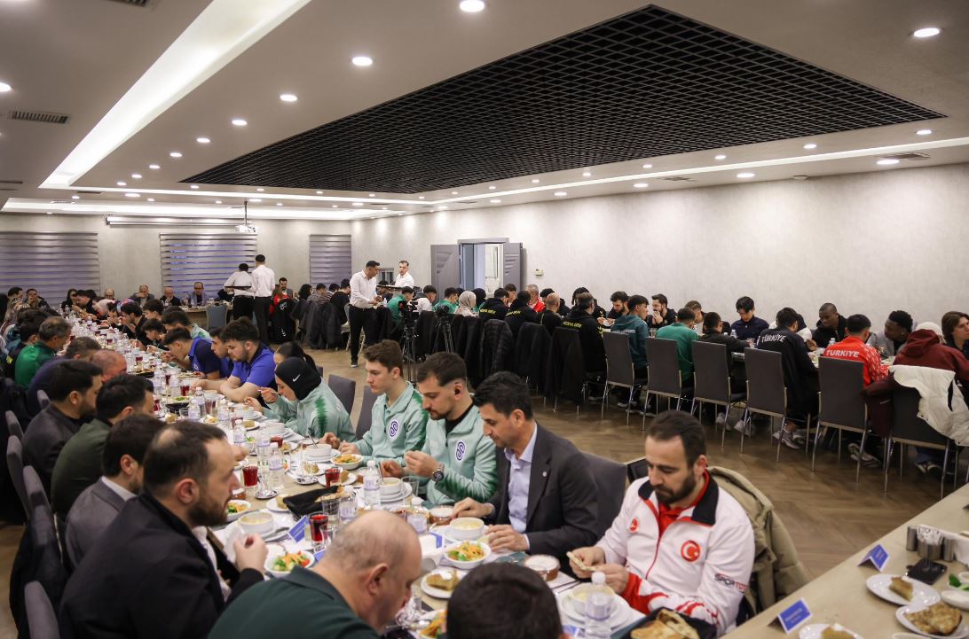 Spor Camiası İftarda Buluştu