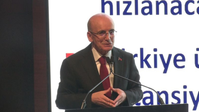 Şimşek: 2026'da Cari Açık Öngörülerimizin Üzerinde Gerçekleşebilir