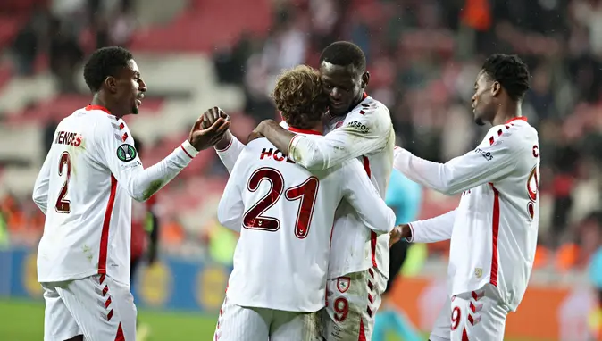 Samsunspor-Rayo Vallecano Maçı TRT 1'de