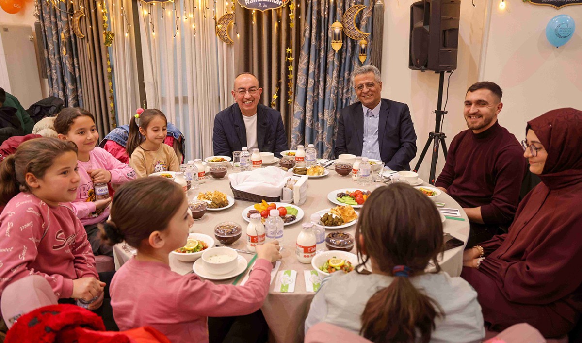 İlk Kez Oruç Tutan Çocuklara Unutulmaz İftar