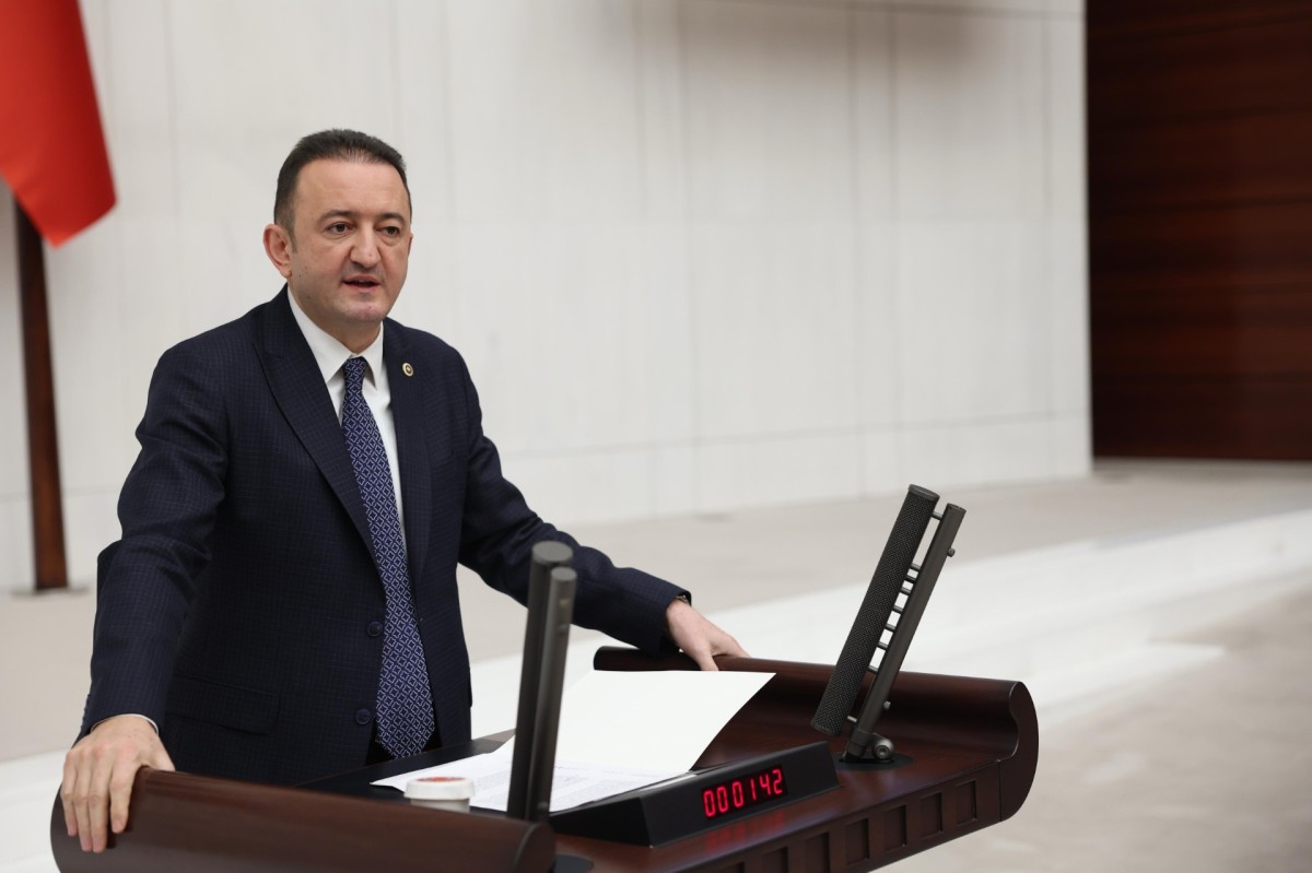 Milletvekili Bektaş: ‘’Gençlerimiz Artık Hayal Kuramıyor’’