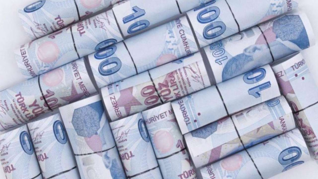 Bütçe Şubat'ta 24,4 Milyar TL Fazla Verdi
