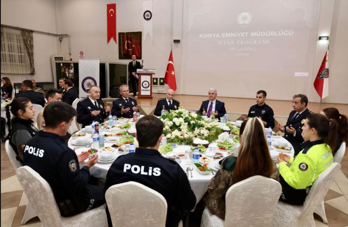 Vali Akın Emniyet Teşkilatı İle İftarda Buluştu