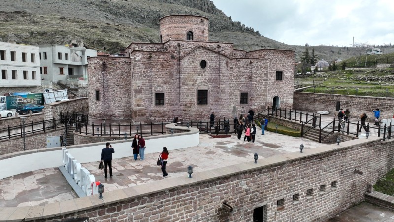Selçuklu’nun Sembol Mekanları Bayram Tatilinde Ziyaretçi Akınına Uğradı