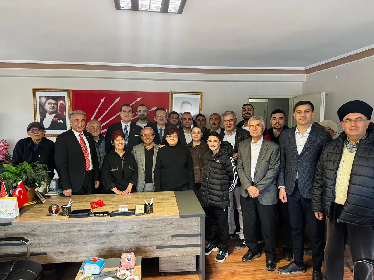 Barış Bektaş, Konya'da Partililerle Bayramlaştı