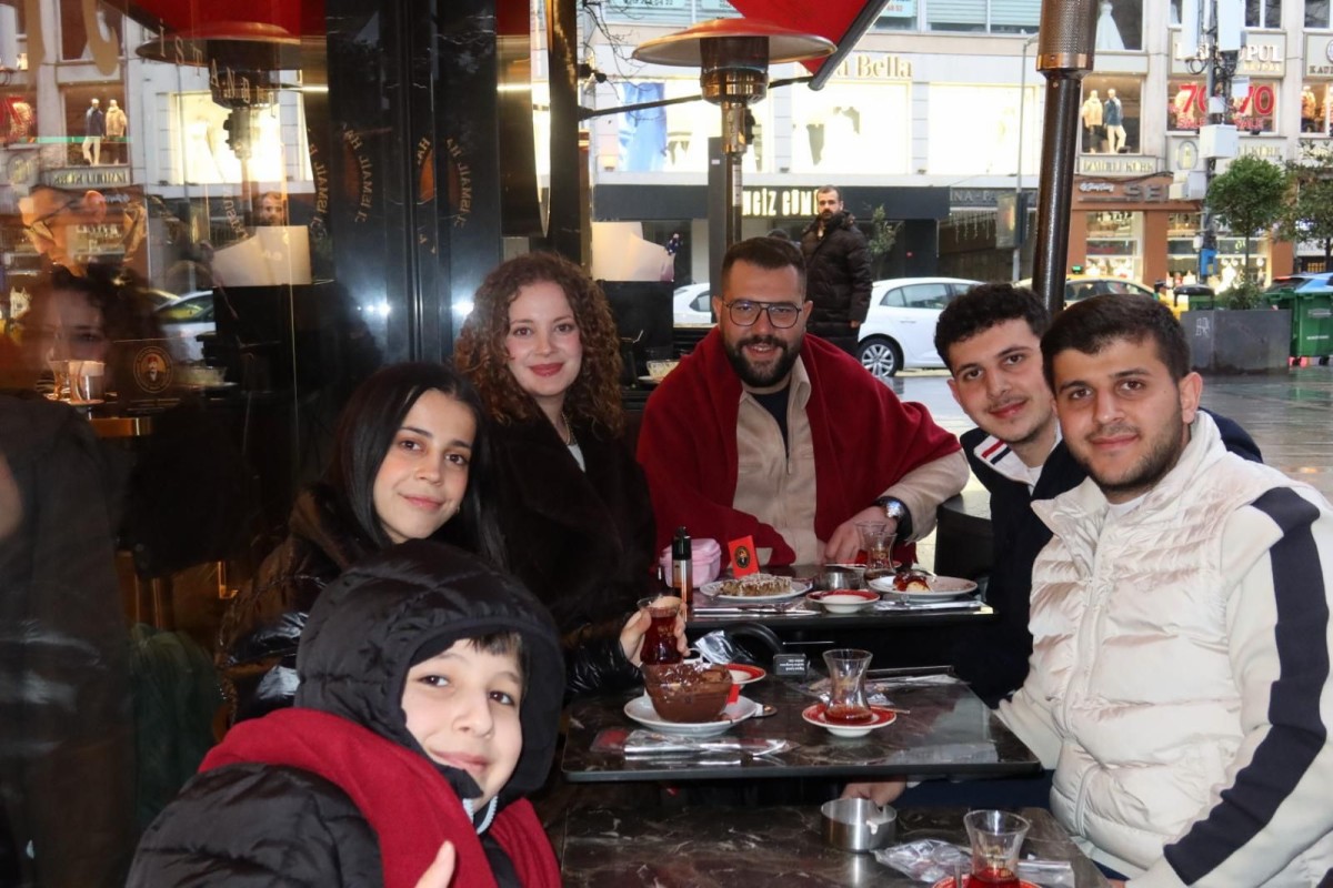 Sauna Gümüşkapı’nın İşletmecisi Alparslan Emre Katırcı’dan Anlamlı Bayram Buluşması