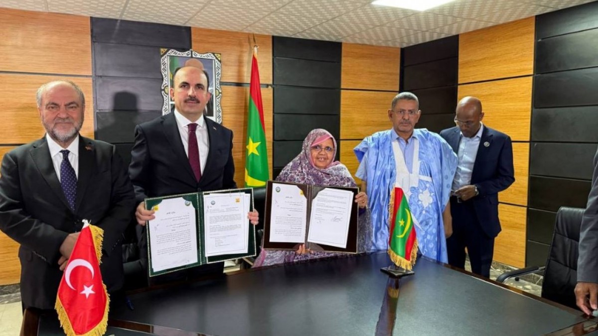 Moritanya'da Türkoloji Okuyan Afrikalı Öğrenciler UCLG Başkanı Altay'ı Coşkuyla Karşıladı