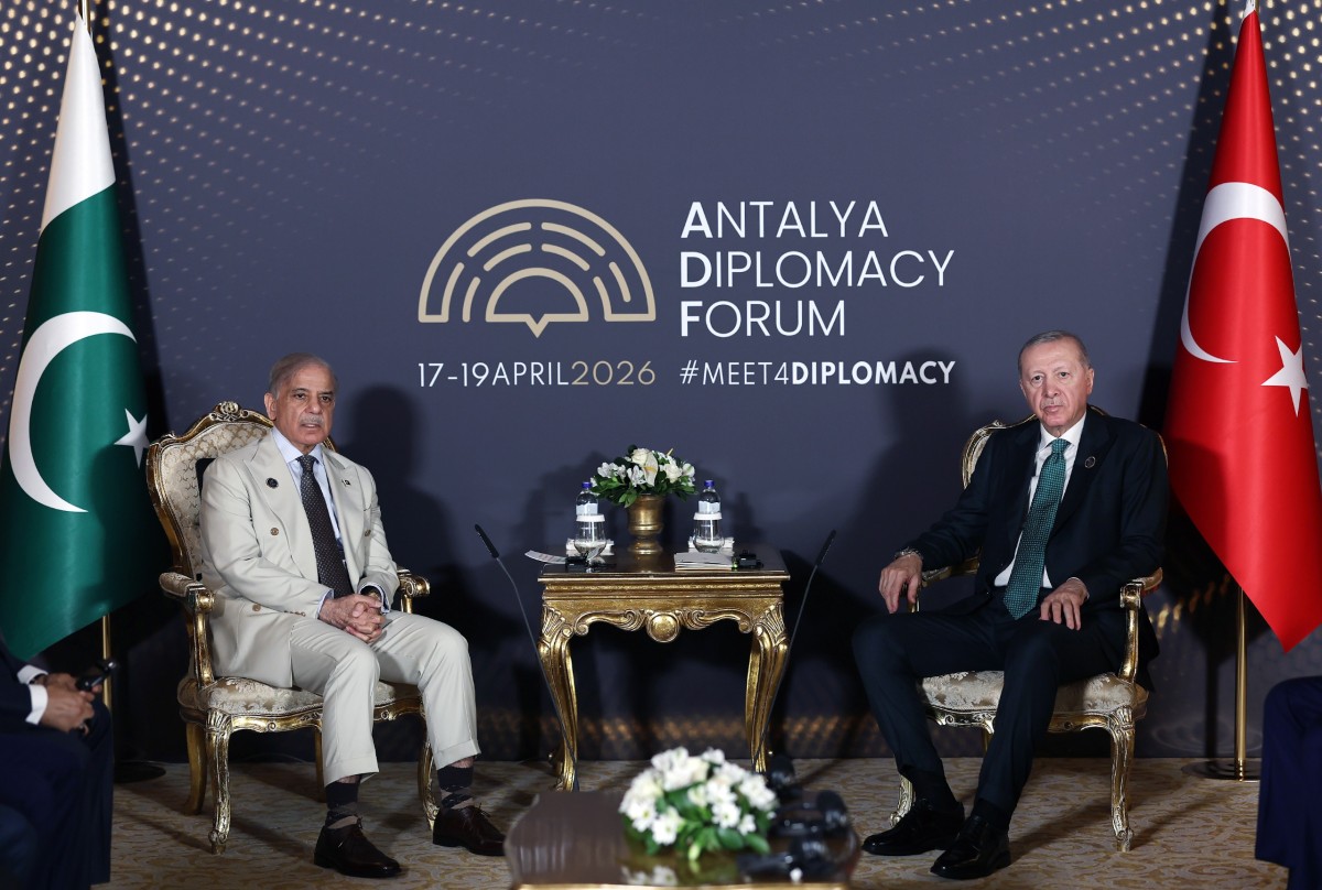 Cumhurbaşkanı Erdoğan Pakistan Başbakanı Şerif İle Görüştü