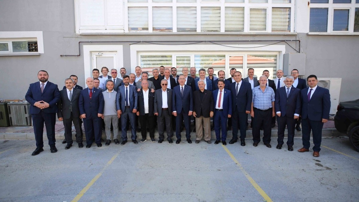Meram Belediyesi Mesaiye Bayramlaşarak Başladı