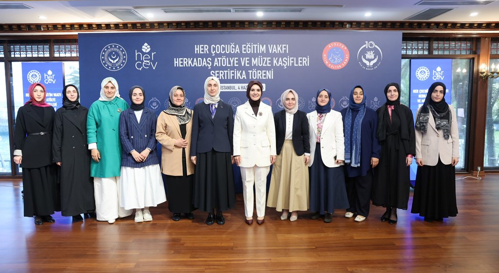 Bakan Göktaş, Herkadaş Atölye ve Müze Kaşifleri Sertifika Töreni'ne Katıldı