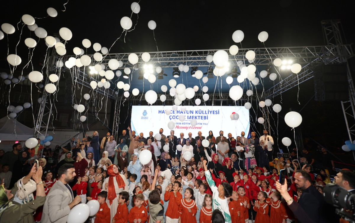 Konya Hatice Hatun Külliyesi’nde Mezuniyet Sevinci