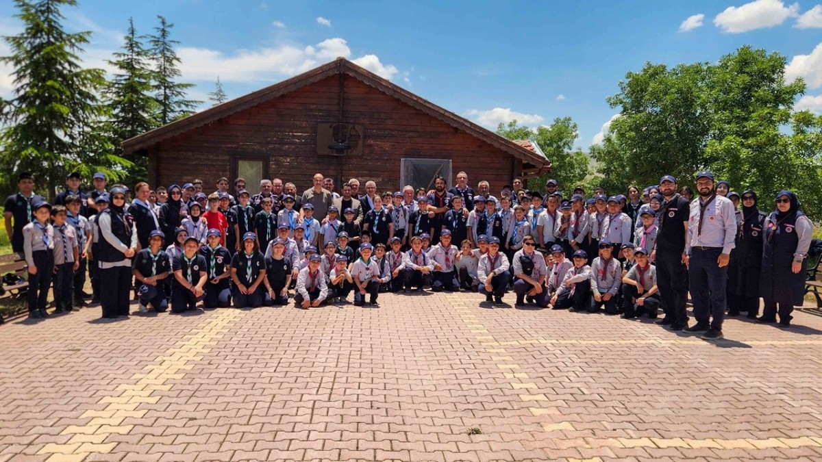 Konya İzcileri Meram'da Buluştu