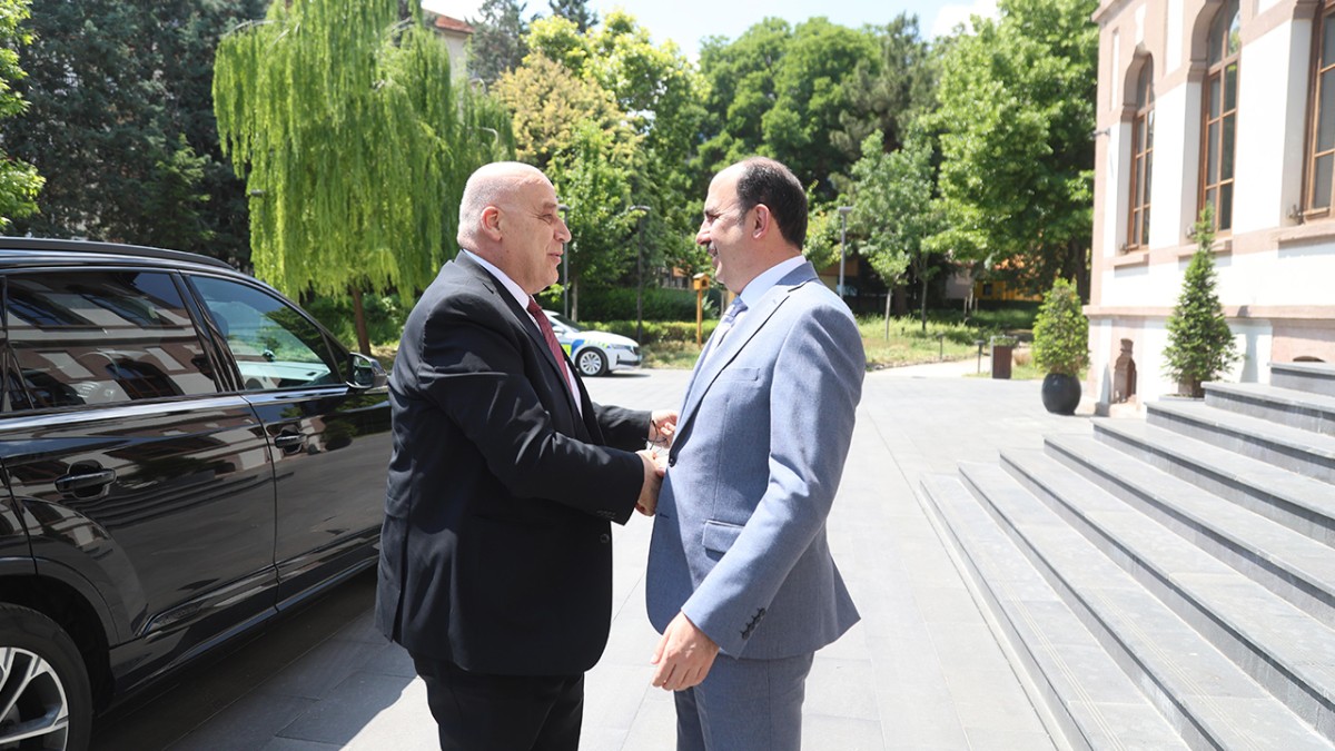 Filistin’in Ankara Büyükelçisi Ebu Ceyş Konya’da