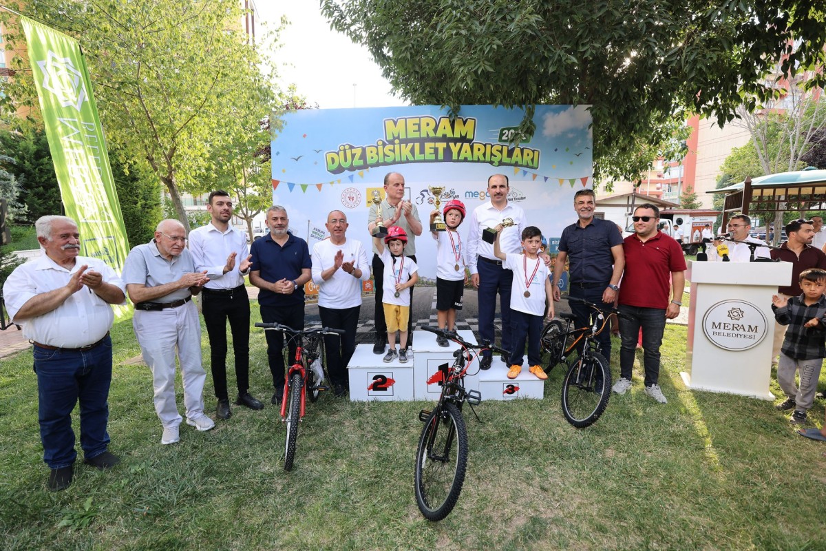 Pedallar, Mahalle Kültürünü Yaşatmak İçin Döndü