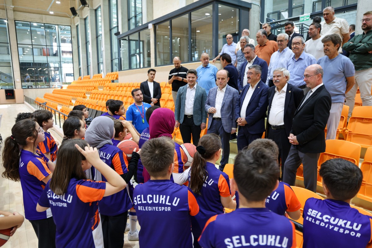 Milletvekillerinden Selçuklu Sporcu Seçme Ve Yetiştirme Merkezi’ne Tam Not