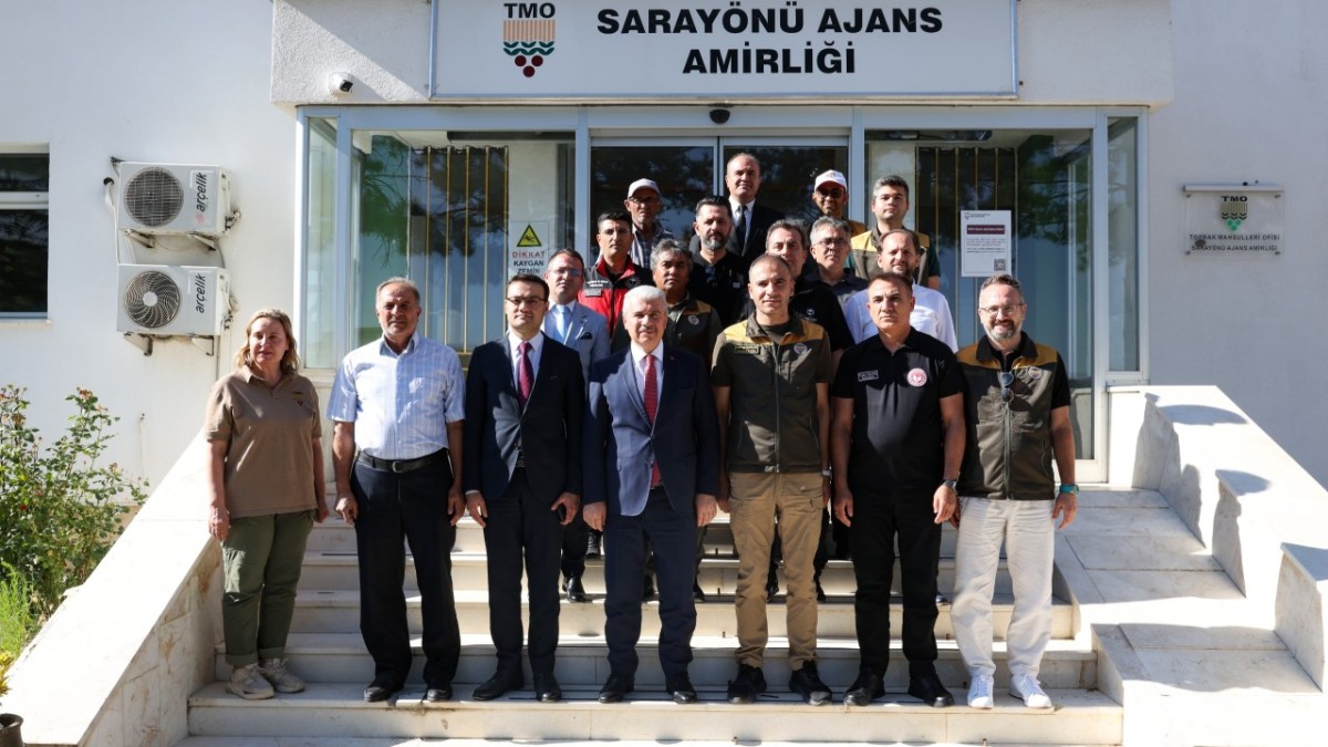 Vali İbrahim Akın, Hububat Alım ve Hasat Çalışmalarını Yerinde İnceledi