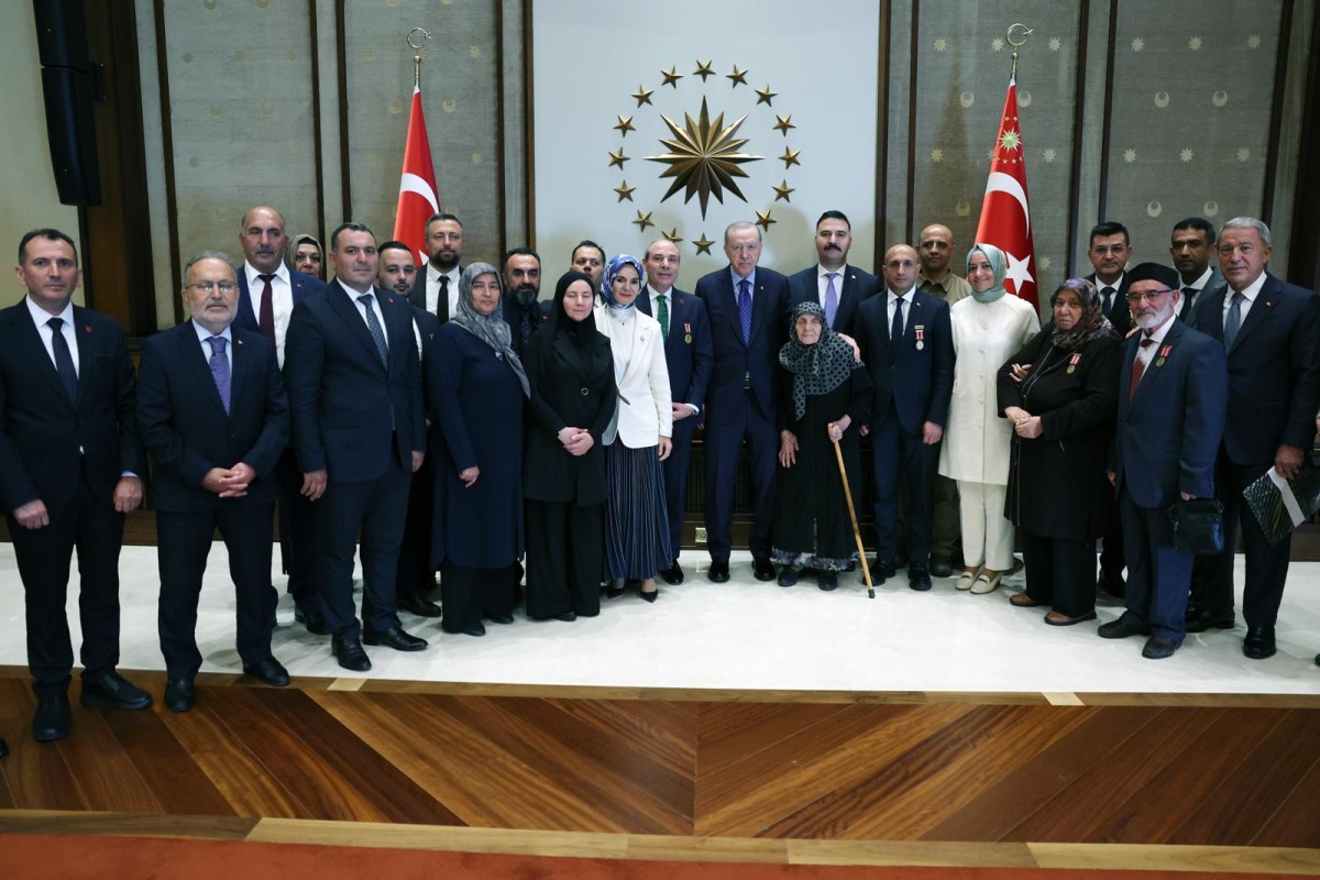 Cumhurbaşkanı Erdoğan, Şehit Yakınları ve Gazileri Kabul Etti