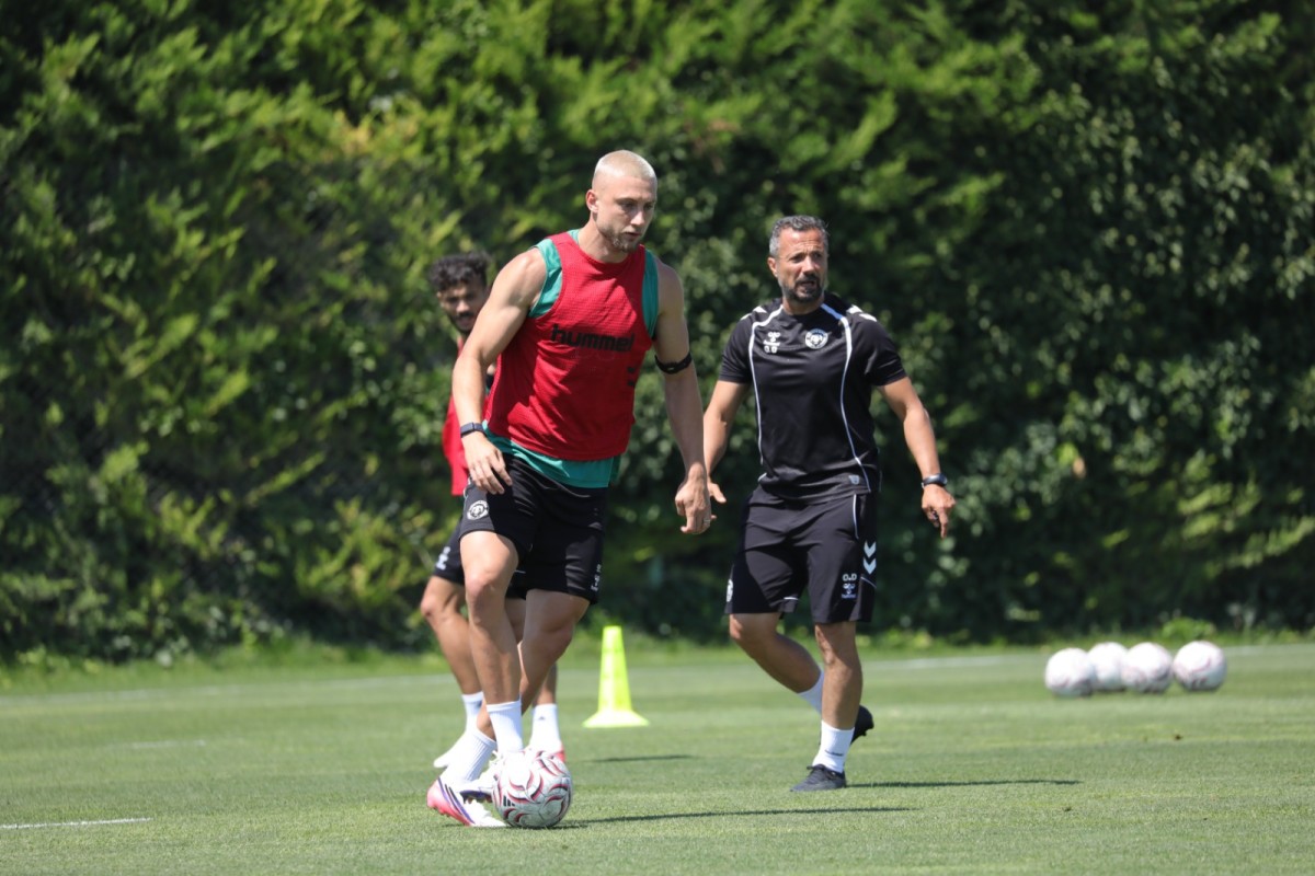 Konyaspor Hazırlıklarına Devam Ediyor (26 Ağustos Çarşamba)