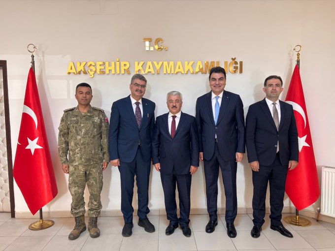 Musa Heybet ve Orhan Erdem, Akşehir Kaymakamı Yiğit’i Ziyaret Etti