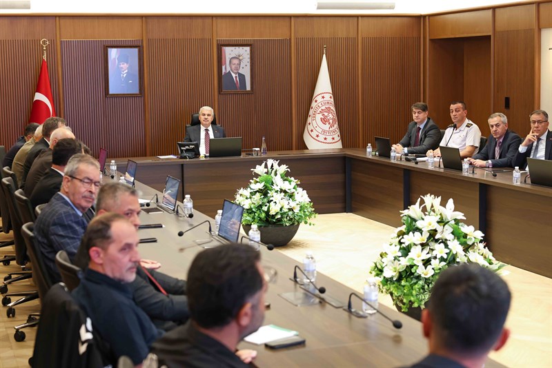 İl Spor Güvenliği Toplantısı, Vali İbrahim Akın Başkanlığında Gerçekleştirildi