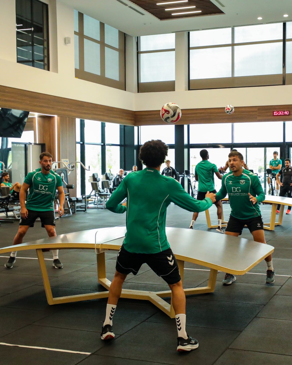 Tümosan Konyaspor’da Lige Verilen Arada Hazırlıklar Sürüyor
