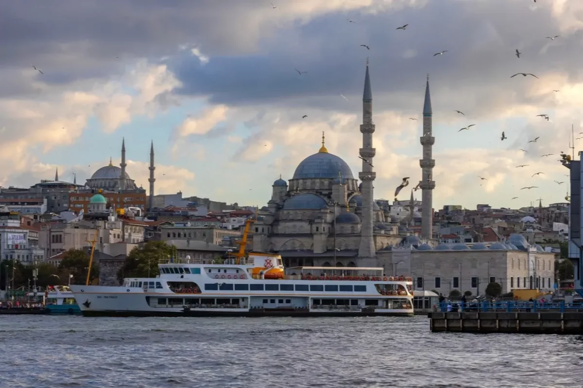 Türkiye'yi Yağışsız ve Sıcak Bir Hafta Sonu Bekliyor