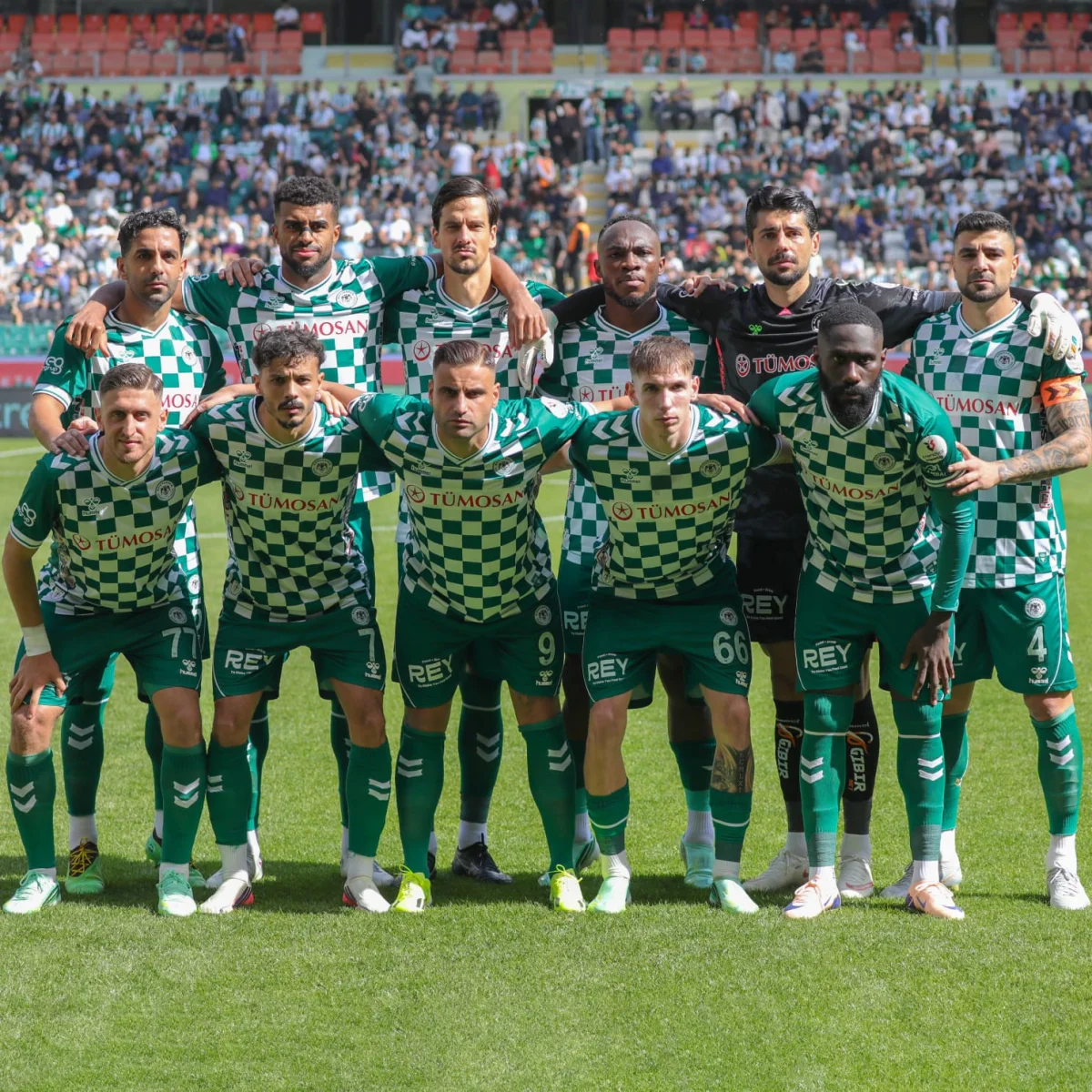 Konyaspor Evinde Başakşehir FK ile Golsüz Berabere Kaldı