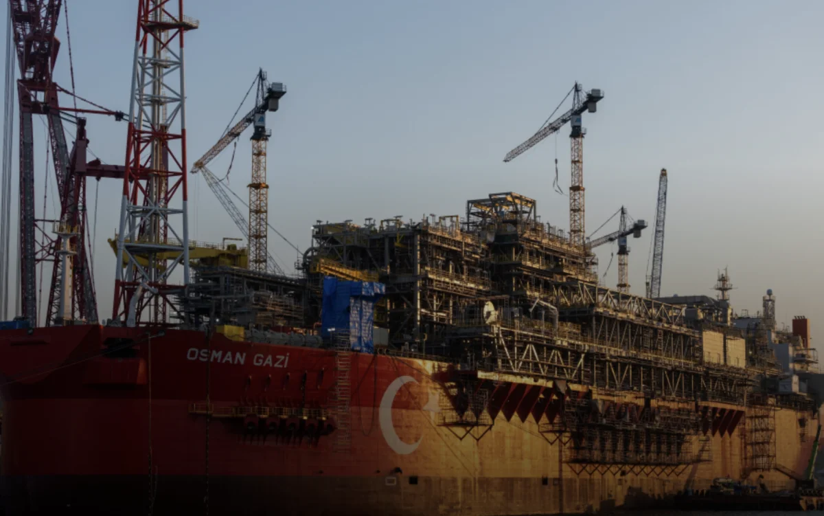 Türkiye’nin İlk Yüzer Üretim Platformu Osman Gazi Göreve Uğurlandı