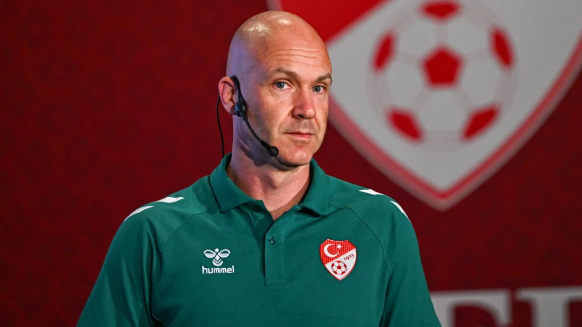 Yeni Başkan Ünlü İngiliz Hakem Anthony Taylor Oldu