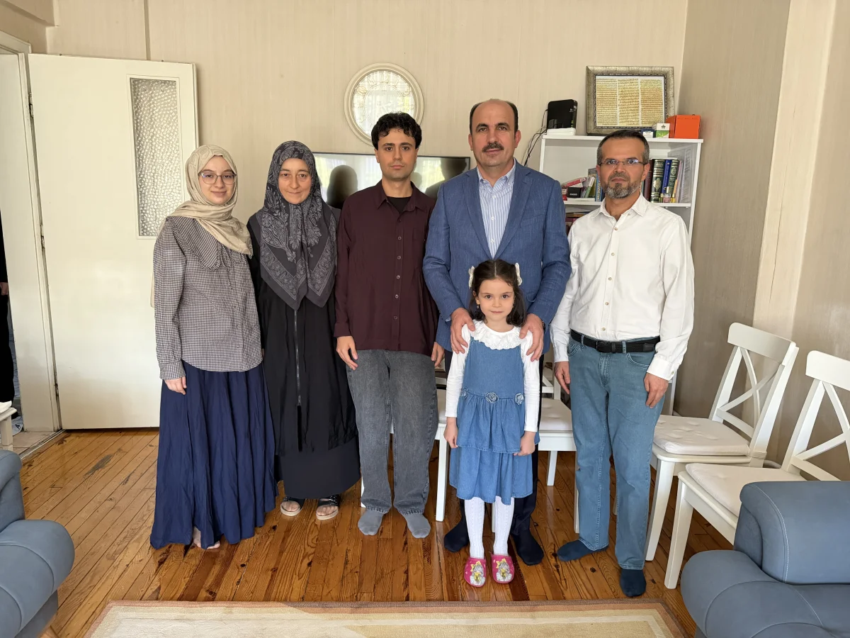 Başkan Altay’dan Anlamlı Ziyaret