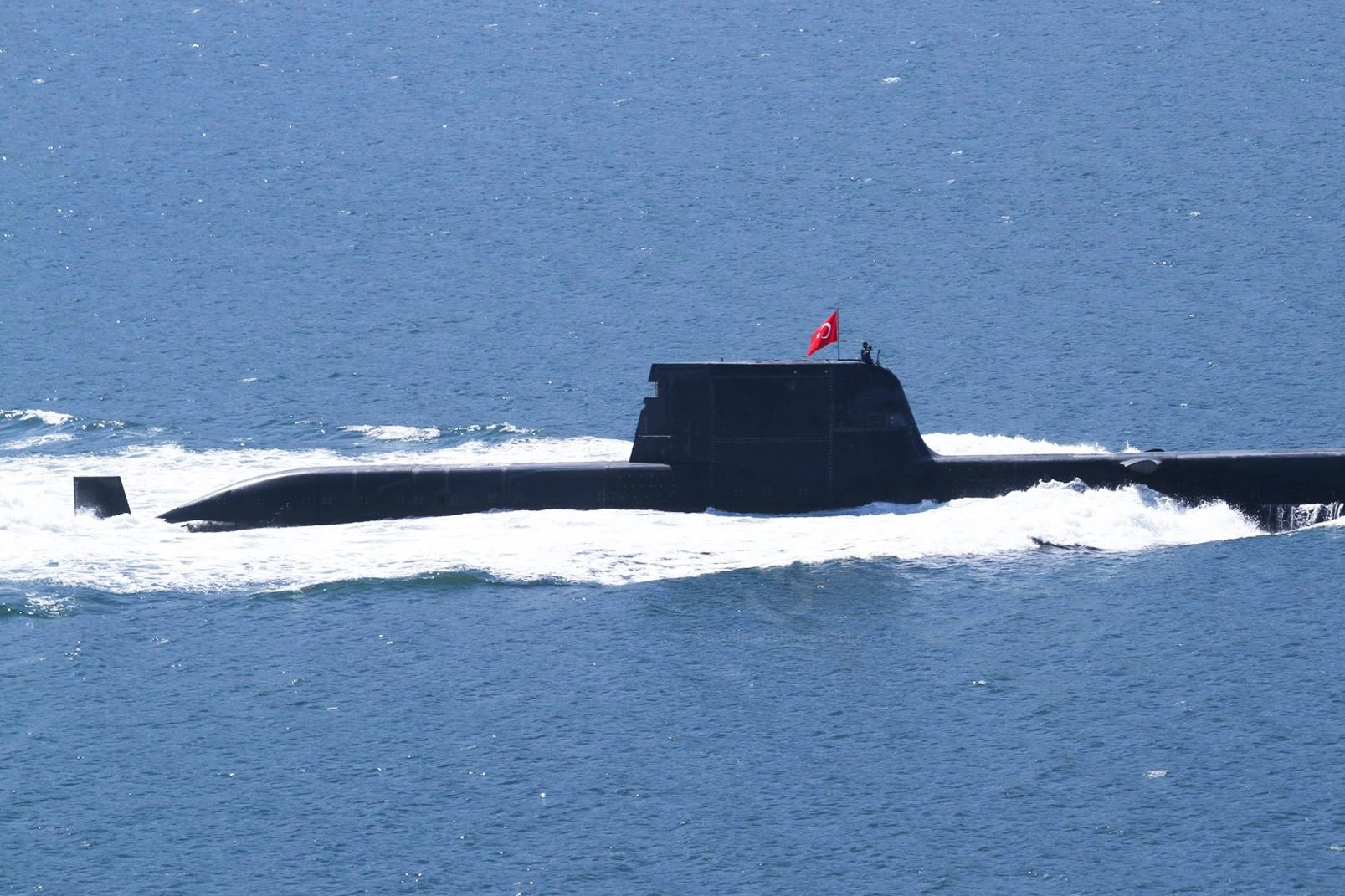 Yeni Denizaltı İlk Seferine Çıktı