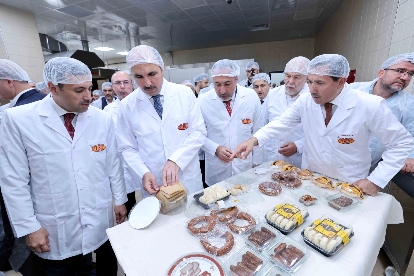 Karatay Halk Ekmek Fabrikası ve Glütensiz Ekmek Üretim Tesisi Hizmete Girdi