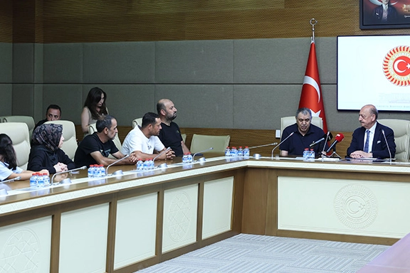 Milletvekili Vedat Bilgin, TBMM'de Maden İşçilerinin Ailelerini Kabul Etti