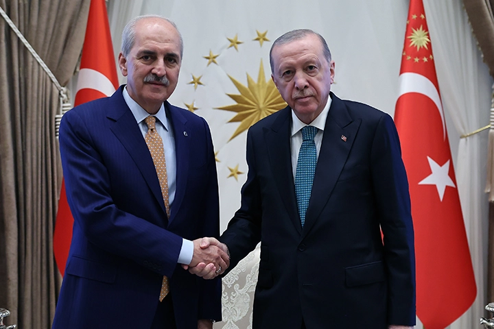 Cumhurbaşkanı Erdoğan, TBMM Başkanı Kurtulmuş’u Kabul Etti