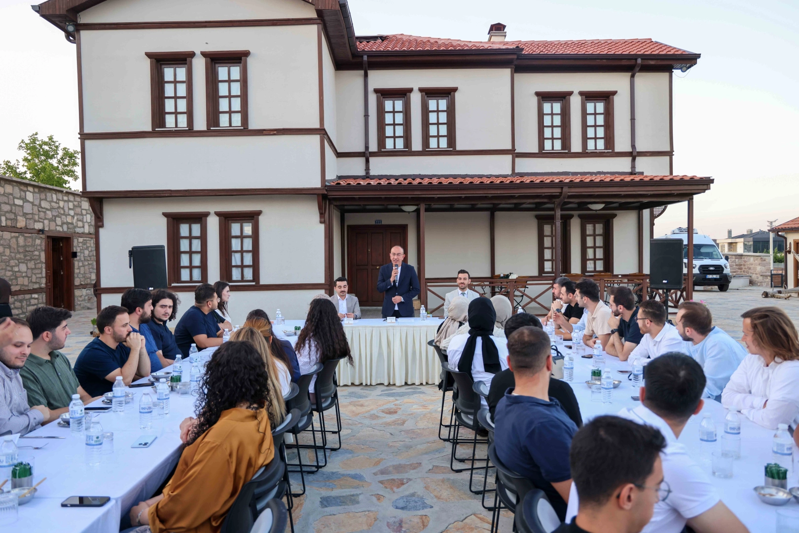 Meram'da AK Parti Gençliği İle Buluşuldu