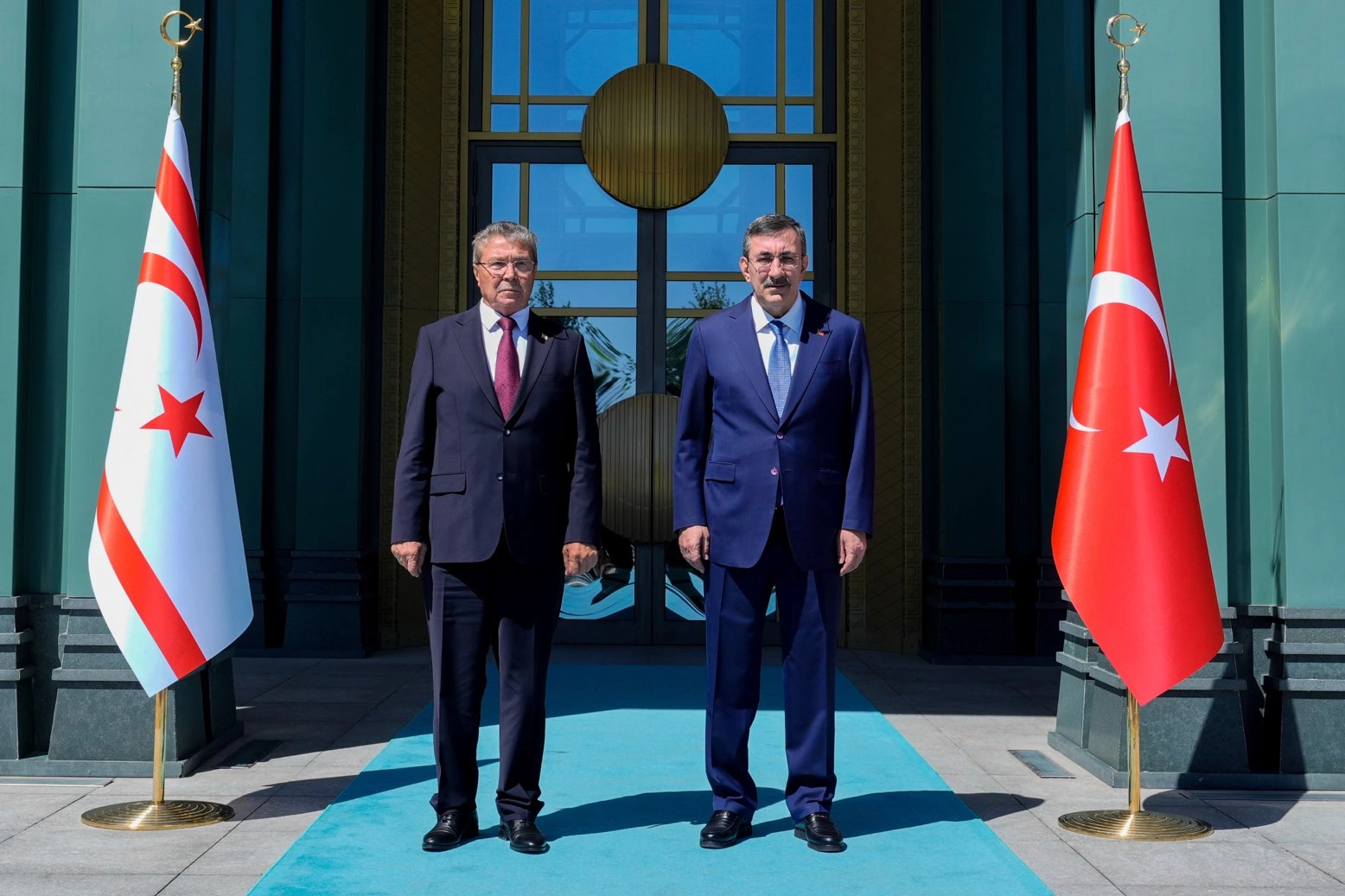 KKTC Başbakanı Ünal Üstel Külliye'de