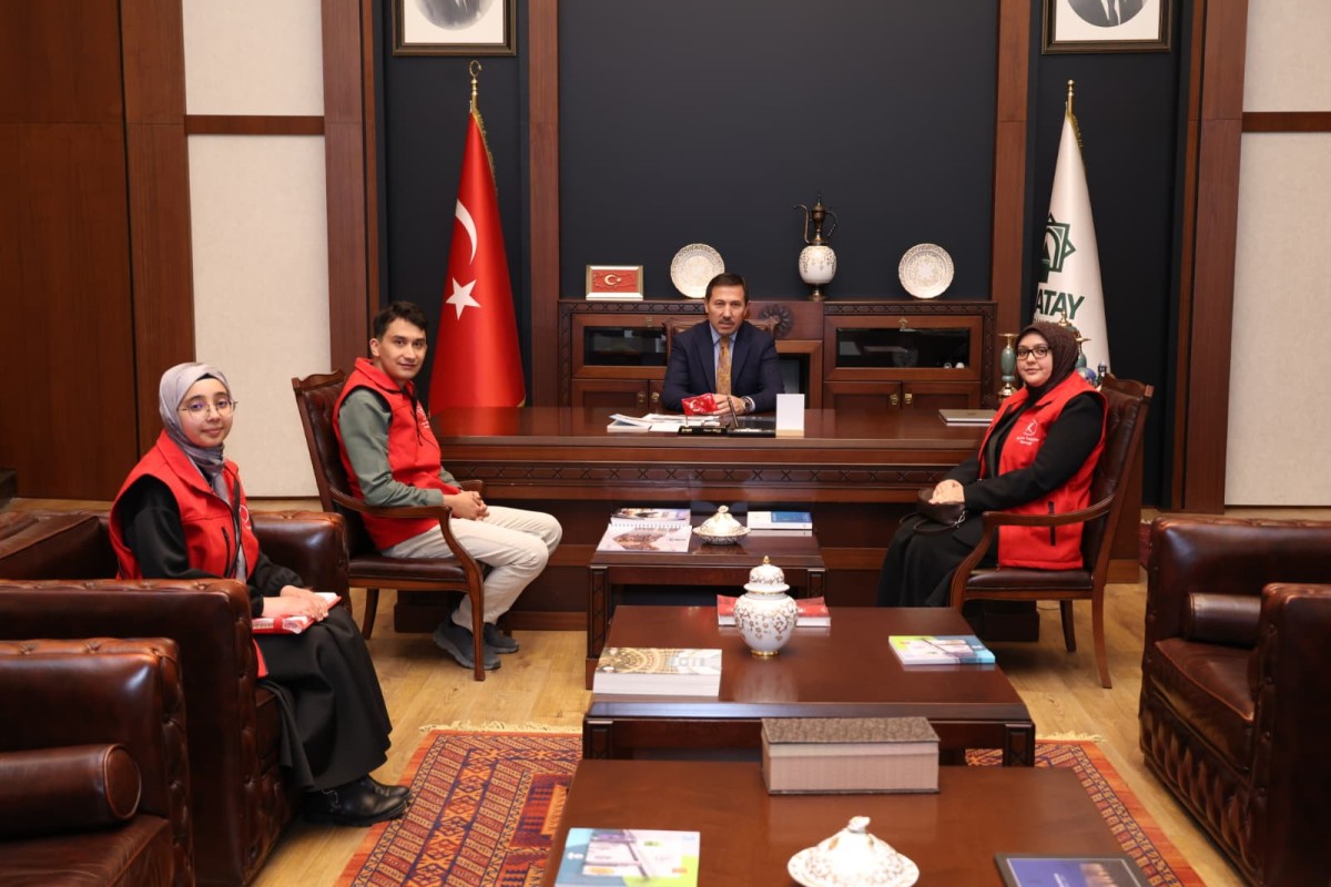 Kırmızı Yelekliler Derneği’nden Karatay Belediye Başkanı Kılca’ya Ziyaret