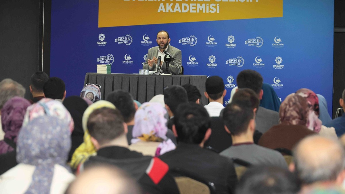 Karatay’da “Evlilik Ve Aile Gelişim Akademisi” Devam Ediyor