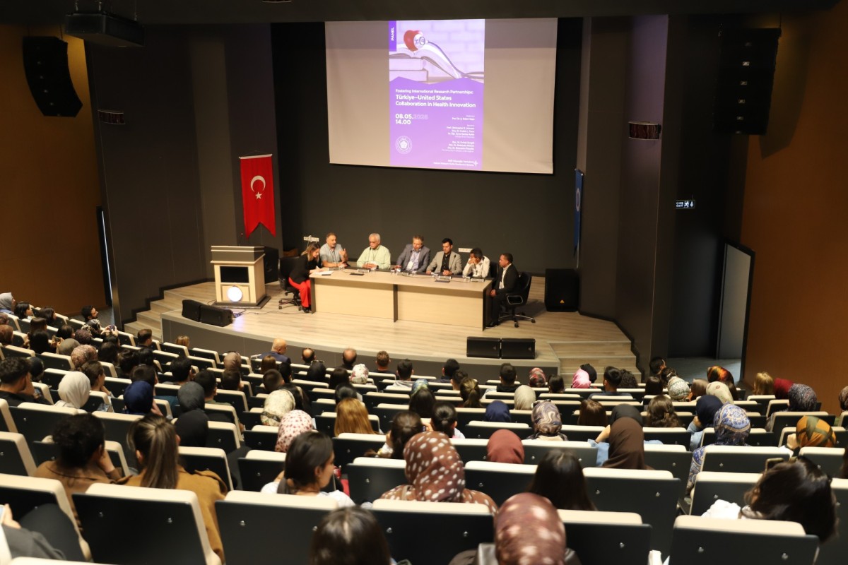 Uluslararası Sağlık Yönetimi Uzmanları NEÜ’de Bir Araya Geldi