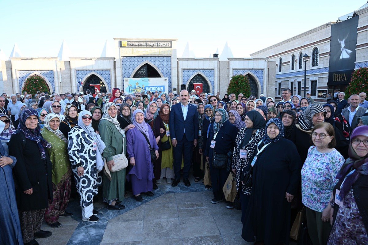 Başkan Altay: İyi ki Konya'da Yaşıyoruz, İyi Ki Sizlere Hizmet Ediyoruz